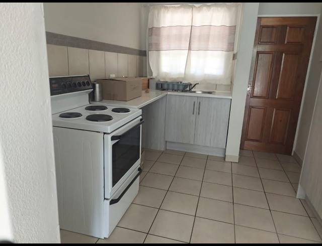 2 BEDROOM APARTMENT FOR SALE IN HALFWAY GARDENS